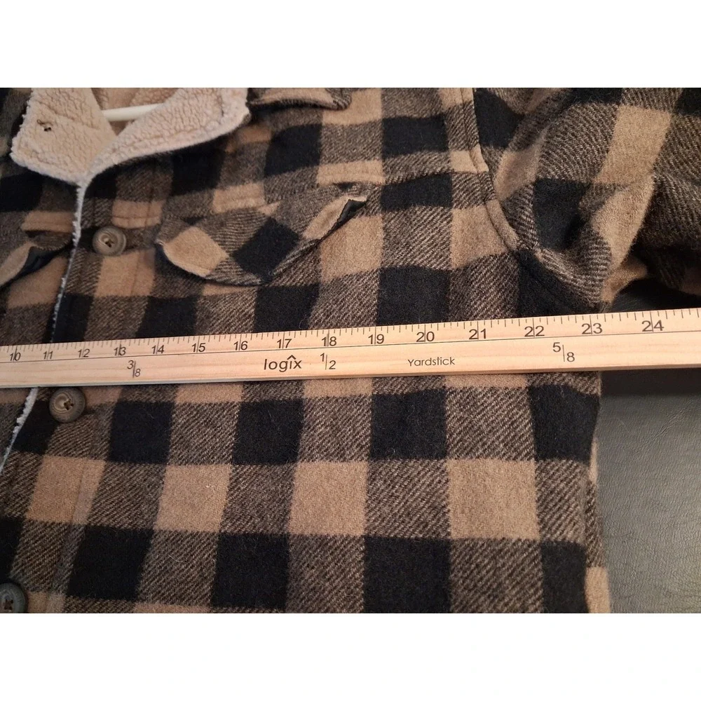Vtg Woolrich Mens Plaid Wool Sherpa Lined Jacket Dark Wheat Black 16354 Medium